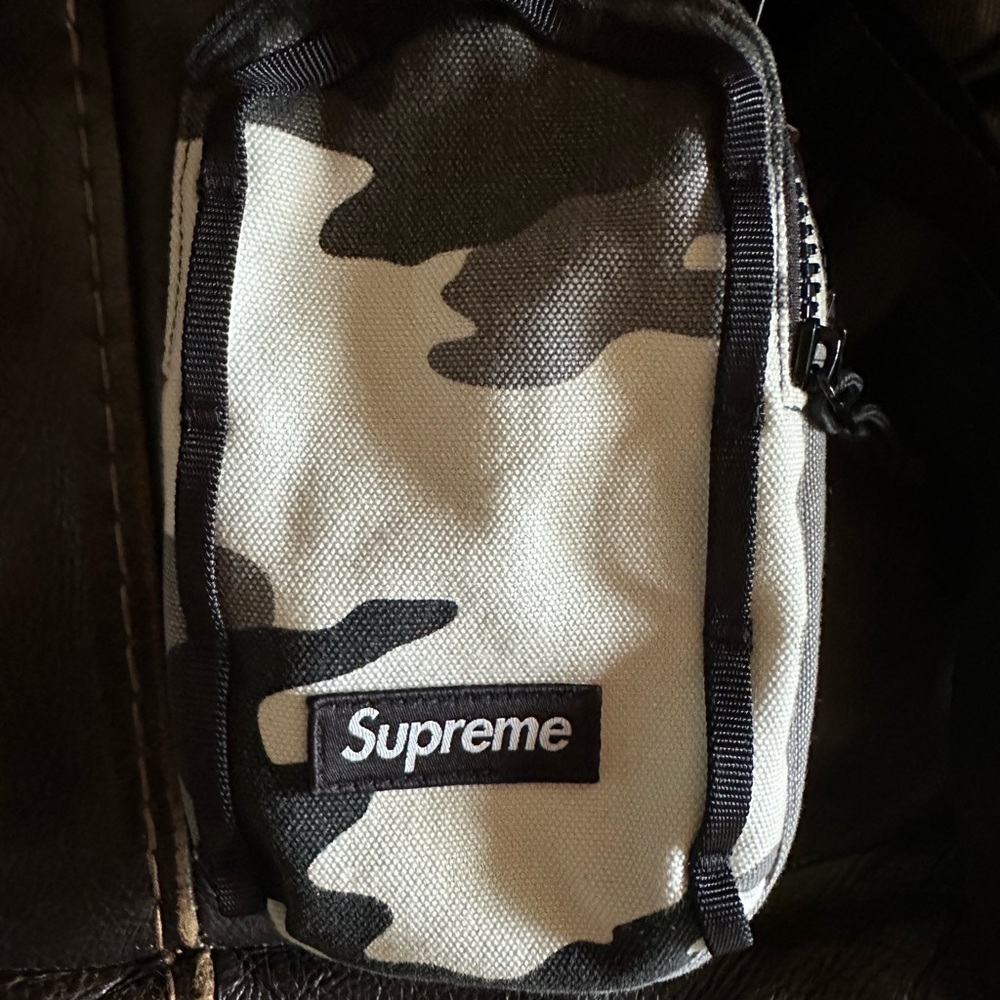 Supreme camera bag snow camo